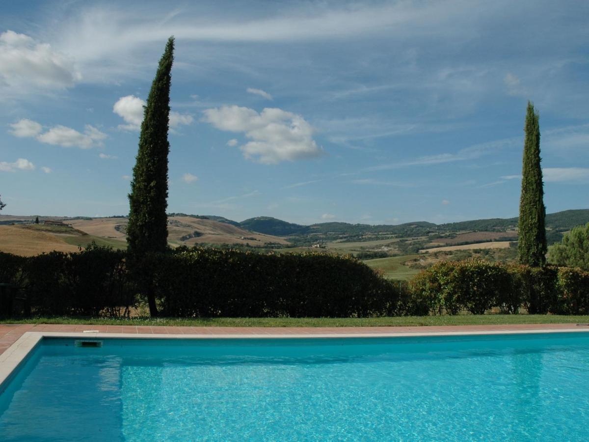 콘티냐노 Spacious Farmhouse In Pienza With Swimming Pool 아파트 외부 사진